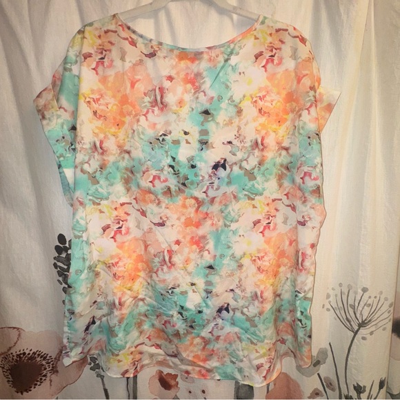 Apt 9 XL multi color silky top - Picture 4 of 4